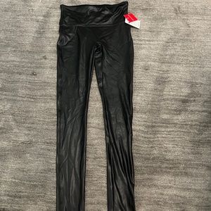Spanx faux leather shiny leggings size small never worn brand new